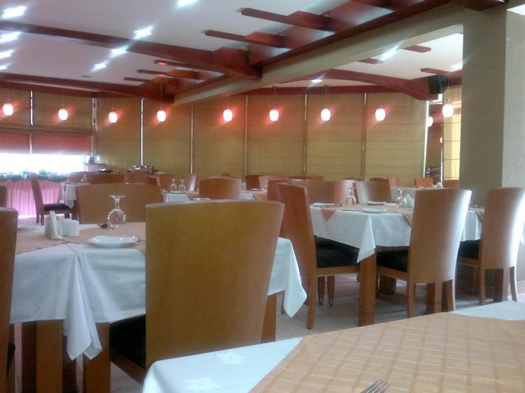 Verona Resorts Sharjah Buitenkant foto