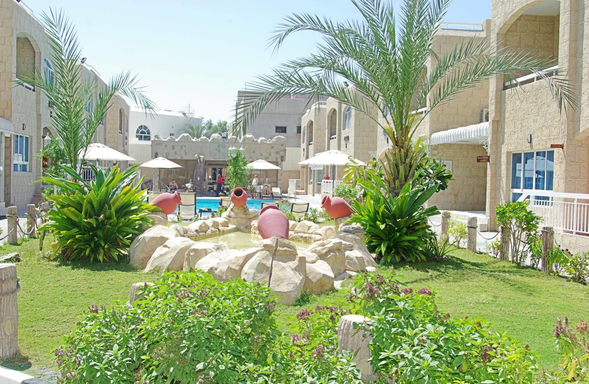 Verona Resorts Sharjah Buitenkant foto